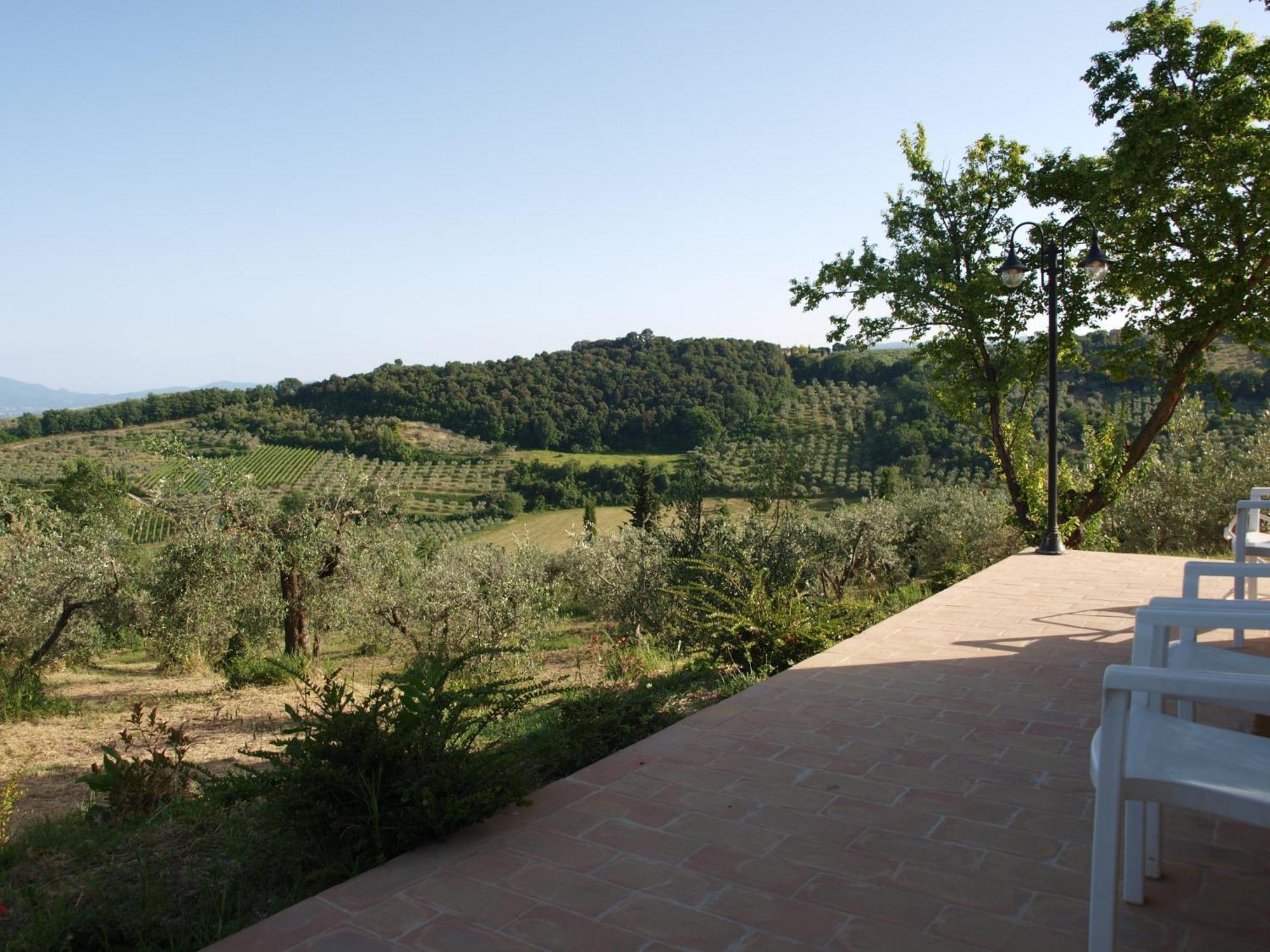 Agriturismo Camiano Piccolo Монтефалько Екстер'єр фото