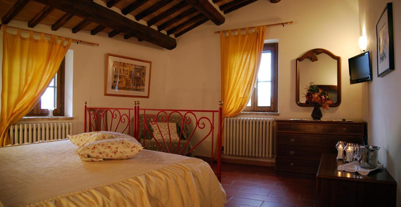 Agriturismo Camiano Piccolo Монтефалько Екстер'єр фото